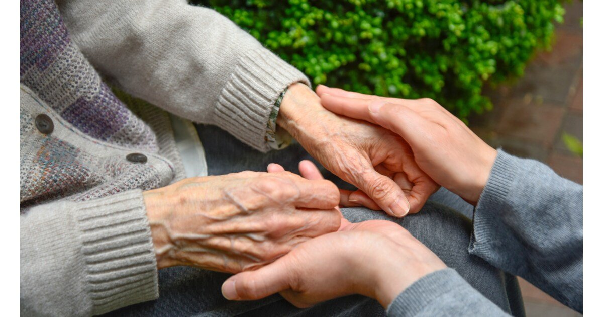 6 Steps to Achieving a Job As a Personal Carer