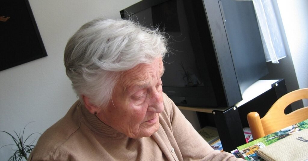 How to Write a Cover Letter for Aged Care Jobs
